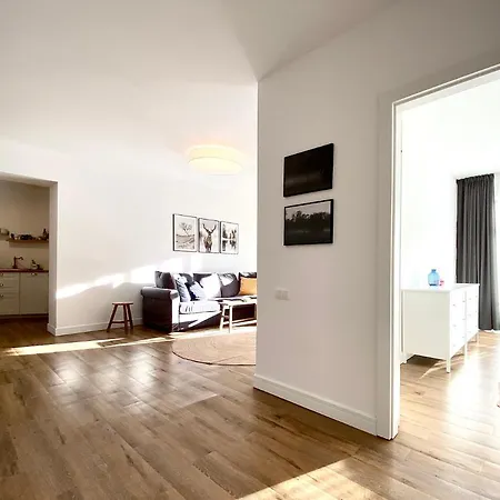 Cosy Hollow - Pet Friendly Apartament